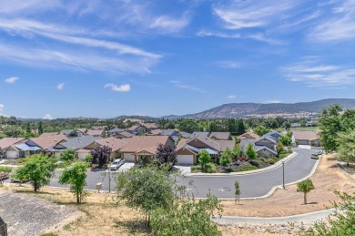 VIEWS VIEWS VIEWS. Welcome to this  2325 square foot Popular on Greenhorn Creek Resort in California - for sale on GolfHomes.com, golf home, golf lot