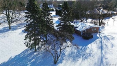 This is a spectacular opportunity to build the home of your on Oakland Hills Country Club in Michigan - for sale on GolfHomes.com, golf home, golf lot