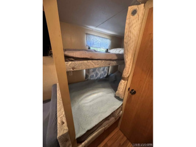 Move - in ready getaway!! Don't miss this charming 2 bedroom, 1 on River Ridge Golf Club in Virginia - for sale on GolfHomes.com, golf home, golf lot