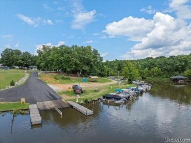 Move - in ready getaway!! Don't miss this charming 2 bedroom, 1 on River Ridge Golf Club in Virginia - for sale on GolfHomes.com, golf home, golf lot