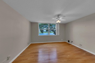WELCOME HOME TO THIS CHARMING 2 BEDROOM, 2 BATH CONDO WITH on Marina Lakes Golf Course in Florida - for sale on GolfHomes.com, golf home, golf lot