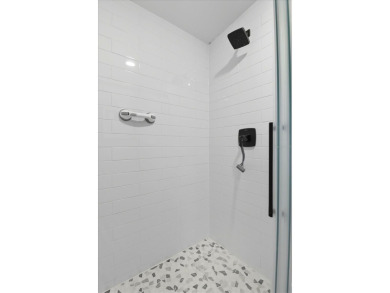 COMPLETELY RENOVATED WITH UPGRADED FEATURES! 1,641 sq ft of on Orange Blossom Hills Golf and Country Club in Florida - for sale on GolfHomes.com, golf home, golf lot