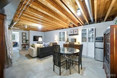 Showings Begin Sat, 14th at Noon - Wine  Cheese Open House! 

 on Raintree Country Club in Missouri - for sale on GolfHomes.com, golf home, golf lot