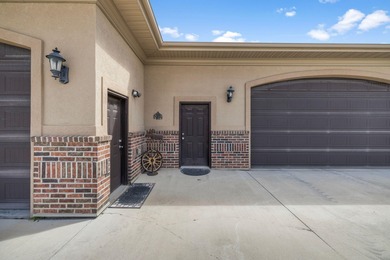 NEW LOWER PRICE! DETACHED 18 CAR GARAGE with brand new epoxy on Riverbend Golf Course in Utah - for sale on GolfHomes.com, golf home, golf lot