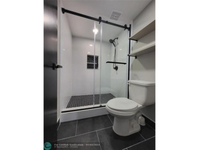 THIS IS GREAT OPPORTUNITY TO OWN A BEAUTIFUL SECOND FLOOR UNIT on Indian Spring Golf and Country Club in Florida - for sale on GolfHomes.com, golf home, golf lot