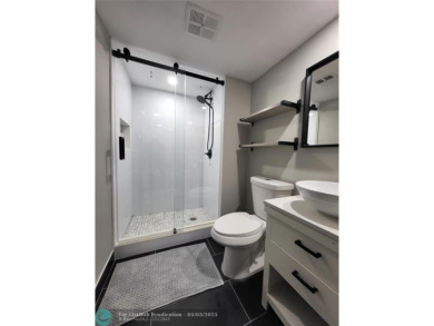 THIS IS GREAT OPPORTUNITY TO OWN A BEAUTIFUL SECOND FLOOR UNIT on Indian Spring Golf and Country Club in Florida - for sale on GolfHomes.com, golf home, golf lot