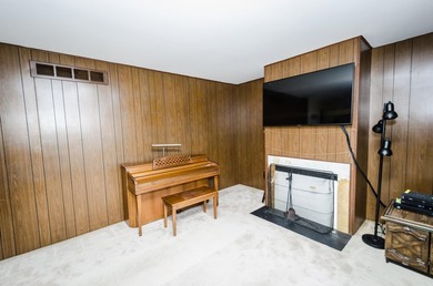 Welcome to the highly desirable Fairway Hills subdivision in on Polo Fields Washtenaw Country Club in Michigan - for sale on GolfHomes.com, golf home, golf lot