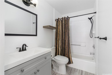 Renovated and freshly painted 2/1 corner unit near the grassy on Kapolei Golf Course in Hawaii - for sale on GolfHomes.com, golf home, golf lot