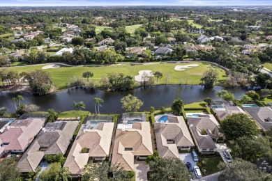 Welcome to this charming 3 bedroom, 2 bath home located in a on Mayacoo Lakes Country Club in Florida - for sale on GolfHomes.com, golf home, golf lot