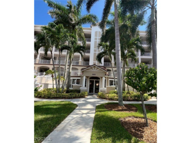 WATERFRONT PARADISE AWAITS Welcome to this stunning condo with on Lexington Country Club in Florida - for sale on GolfHomes.com, golf home, golf lot