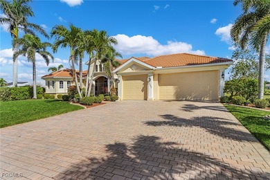 Welcome to this warm and inviting home nestled on a cul-de-sac on Royal Tee Country Club in Florida - for sale on GolfHomes.com, golf home, golf lot