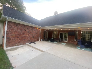 Scenic beauty, golf community, and great location! Coming home on Eagles Nest Country Club in Kentucky - for sale on GolfHomes.com, golf home, golf lot