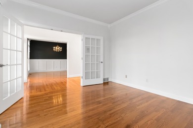 Check out this stunning brick estate perfectly situated on the on Crooked Creek Golf Club in Kentucky - for sale on GolfHomes.com, golf home, golf lot