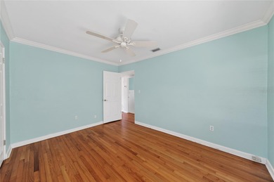 Don't miss this fantastic home in the heart of College Park, set on Dubsdread Golf Course in Florida - for sale on GolfHomes.com, golf home, golf lot