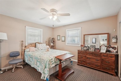 Welcome to carefree retirement living in the vibrant and on North Lakes Golf Course in Florida - for sale on GolfHomes.com, golf home, golf lot