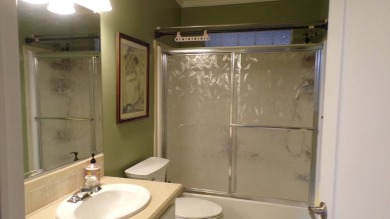 This charming three-bedroom Palm Harbor home offers an idyllic on Schalamar Creek Golf and Country Club in Florida - for sale on GolfHomes.com, golf home, golf lot