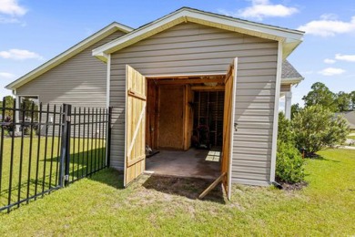 Discover your dream home in Woodland Valley, Loris! This on Woodland Valley Country Club in South Carolina - for sale on GolfHomes.com, golf home, golf lot