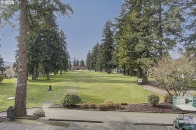 Fairway Village Move In Ready! One Level Two Bedroom Two Full on Fairway Village Golf and Country Club in Washington - for sale on GolfHomes.com, golf home, golf lot
