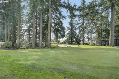 Fairway Village Move In Ready! One Level Two Bedroom Two Full on Fairway Village Golf and Country Club in Washington - for sale on GolfHomes.com, golf home, golf lot