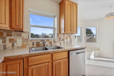 This stunning 3-bedroom, 2-bath home offers 2,417 sqft of living on New Mexico St Univ Golf Course in New Mexico - for sale on GolfHomes.com, golf home, golf lot