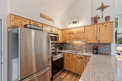 Meticulously maintained and beautifully updated end-unit on Red Bird Golf Links in North Carolina - for sale on GolfHomes.com, golf home, golf lot