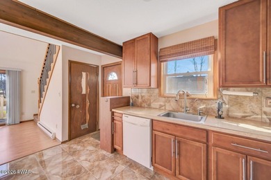 RARE OPPORTUNITY! BACK ON THE MARKET Buyer Financing Fell on The Hideout Golf in Pennsylvania - for sale on GolfHomes.com, golf home, golf lot