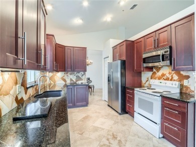 This 3 bedroom, 2 bath, upstairs end-unit is located in the on Stonebridge Golf and Country Club in Florida - for sale on GolfHomes.com, golf home, golf lot