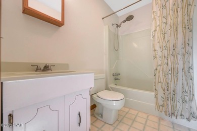 RARE OPPORTUNITY! BACK ON THE MARKET Buyer Financing Fell on The Hideout Golf in Pennsylvania - for sale on GolfHomes.com, golf home, golf lot