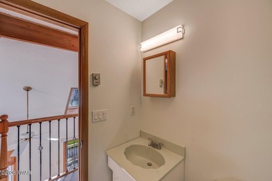 RARE OPPORTUNITY! BACK ON THE MARKET Buyer Financing Fell on The Hideout Golf in Pennsylvania - for sale on GolfHomes.com, golf home, golf lot