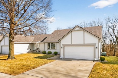 Maintenance-free living at Teetering Rocks Golf Course. This on Teetering Rocks Links in Missouri - for sale on GolfHomes.com, golf home, golf lot