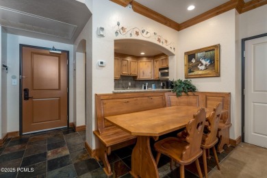 Alpine living at it's best, fully furnished, first floor condo on Homestead Golf Club and Resort in Utah - for sale on GolfHomes.com, golf home, golf lot