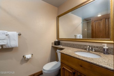 Alpine living at it's best, fully furnished, first floor condo on Homestead Golf Club and Resort in Utah - for sale on GolfHomes.com, golf home, golf lot