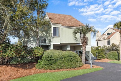 Adorable 2-bedroom, 2.5-bath Sealoft Villa. Wood-burning on The Seabrook Island Club in South Carolina - for sale on GolfHomes.com, golf home, golf lot