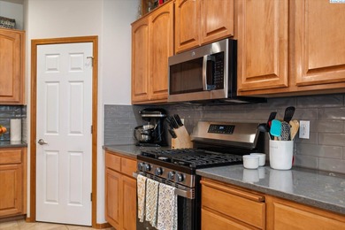 Tucked into Loden Greens, in the middle of Canyon Lakes.  Step on Canyon Lakes Golf Course in Washington - for sale on GolfHomes.com, golf home, golf lot