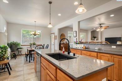 Tucked into Loden Greens, in the middle of Canyon Lakes.  Step on Canyon Lakes Golf Course in Washington - for sale on GolfHomes.com, golf home, golf lot