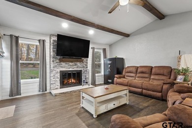 Welcome to this adorable, move-in-ready home on a large lot in on Hide-A-Way Lake Golf Course in Texas - for sale on GolfHomes.com, golf home, golf lot