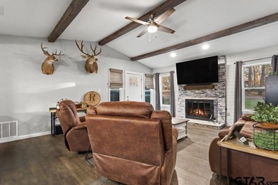 Welcome to this adorable, move-in-ready home on a large lot in on Hide-A-Way Lake Golf Course in Texas - for sale on GolfHomes.com, golf home, golf lot