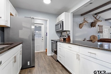 Welcome to this adorable, move-in-ready home on a large lot in on Hide-A-Way Lake Golf Course in Texas - for sale on GolfHomes.com, golf home, golf lot