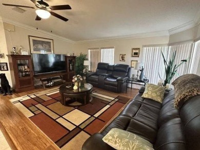 Charming and Light-Filled - This Beautiful Home Boasts an on Four Lakes Golf Club in Florida - for sale on GolfHomes.com, golf home, golf lot