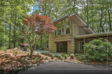 Discover a bright and airy home in Wildcat Cliffs Country Club on Wildcat Cliffs Country Club in North Carolina - for sale on GolfHomes.com, golf home, golf lot