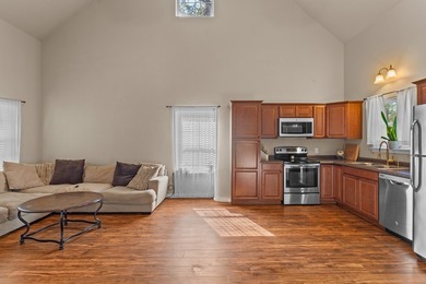 585 Pinehurst Drive offers the perfect blend of comfort, privacy on Rayburn Country Club in Texas - for sale on GolfHomes.com, golf home, golf lot