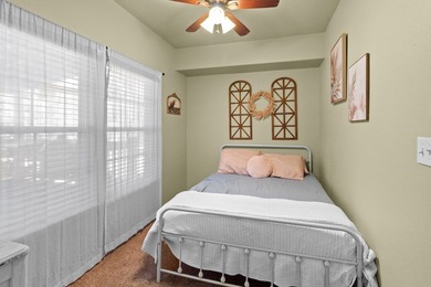 585 Pinehurst Drive offers the perfect blend of comfort, privacy on Rayburn Country Club in Texas - for sale on GolfHomes.com, golf home, golf lot