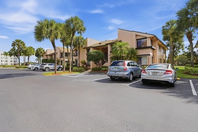 Welcome home to Pine Island Ridge Gardens III where comfort on Pine Island Ridge Country Club in Florida - for sale on GolfHomes.com, golf home, golf lot