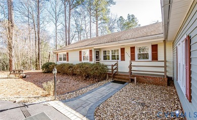 Welcome to single-floor living at 3419 S Hairpin Drive in the on The Brookwoods Golf Club in Virginia - for sale on GolfHomes.com, golf home, golf lot