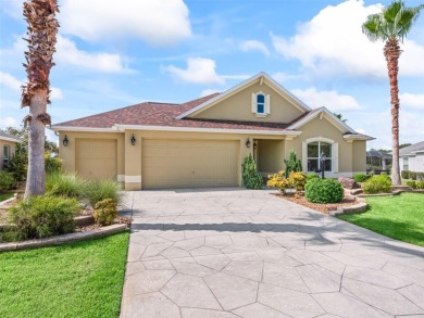 NEARLY 2,800 SQFT of Premier living! This CUSTOM, EXPANDED on The Links of Spruce Creek in Florida - for sale on GolfHomes.com, golf home, golf lot