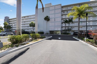 Pristine and fully updated, this penthouse-level 1-bedroom on Ocean Breeze Golf and Country Club in Florida - for sale on GolfHomes.com, golf home, golf lot