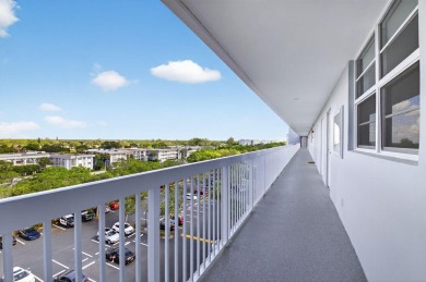 Pristine and fully updated, this penthouse-level 1-bedroom on Ocean Breeze Golf and Country Club in Florida - for sale on GolfHomes.com, golf home, golf lot