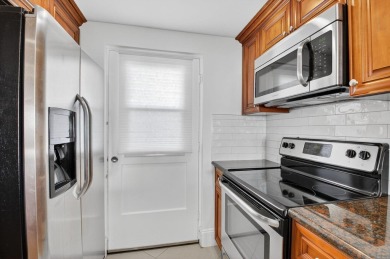 Pristine and fully updated, this penthouse-level 1-bedroom on Ocean Breeze Golf and Country Club in Florida - for sale on GolfHomes.com, golf home, golf lot