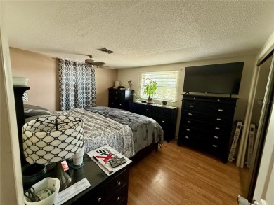 Discover Florida living in this inviting 2-bedroom, 1.5-bathroom on Venice East Golf Club in Florida - for sale on GolfHomes.com, golf home, golf lot