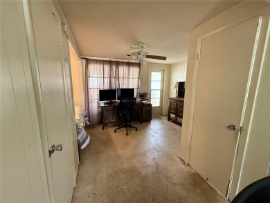 Discover Florida living in this inviting 2-bedroom, 1.5-bathroom on Venice East Golf Club in Florida - for sale on GolfHomes.com, golf home, golf lot